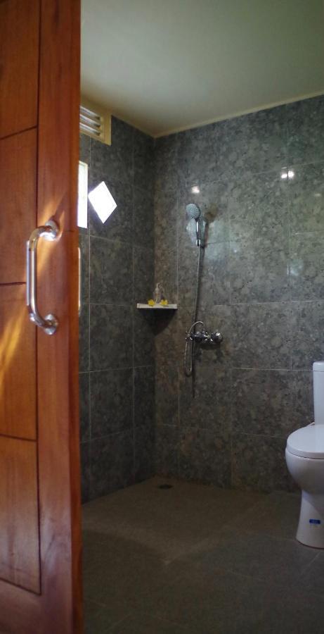 Pondok Mangga Ματαράμ Εξωτερικό φωτογραφία