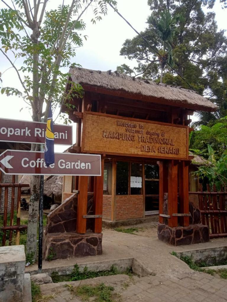 Pondok Mangga Ματαράμ Εξωτερικό φωτογραφία